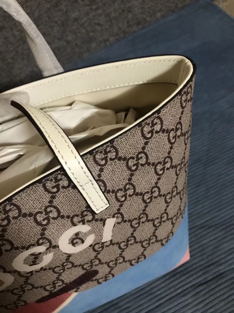 Gucci Shopping Bags